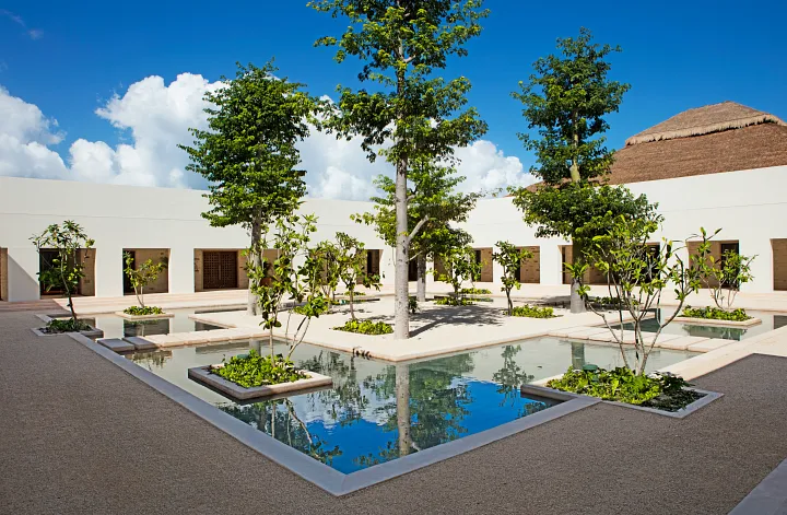 secrets-akumal-courtyard-reflecting-pools-day